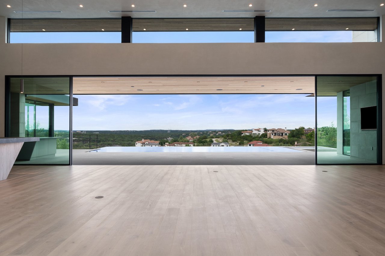 4909 Honey Daisy Way