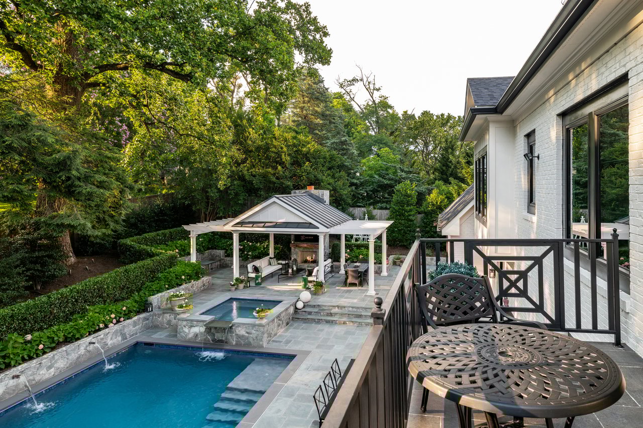 McLean, VA