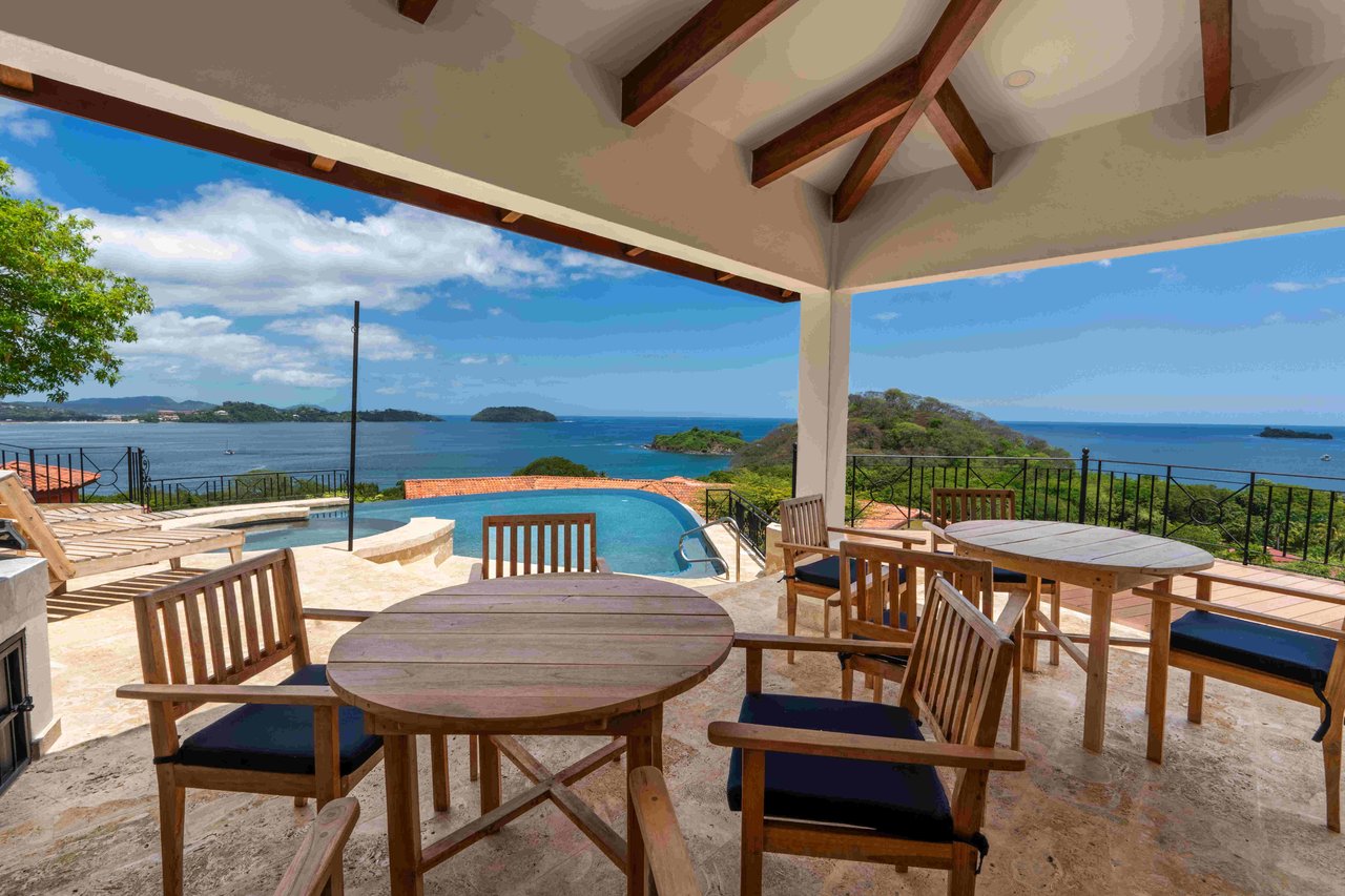Villa Catalina 16 | Oceanview Luxury Villa in Playa Potrero