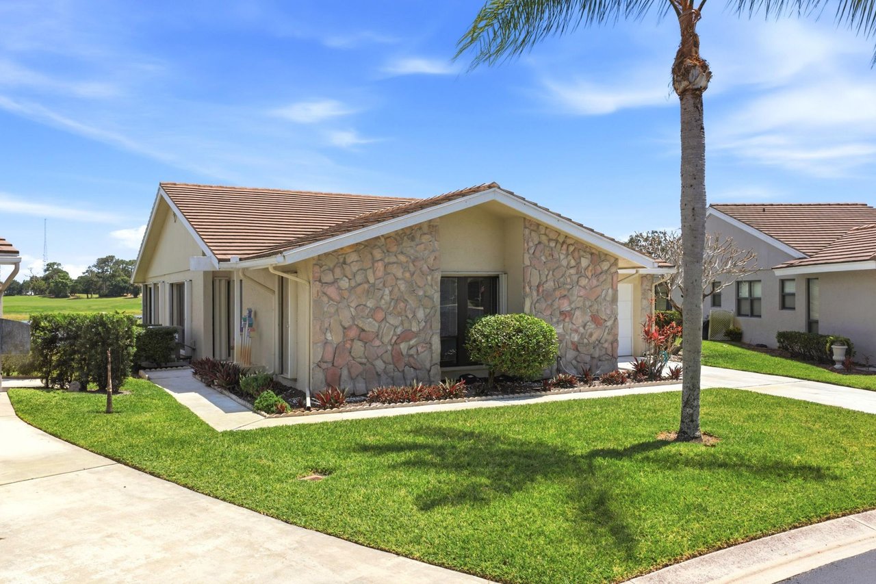 2669 SW Egret Pond Cir