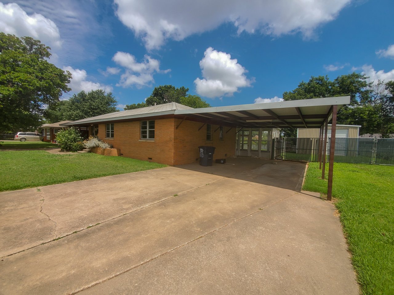 1310 East Independence Street