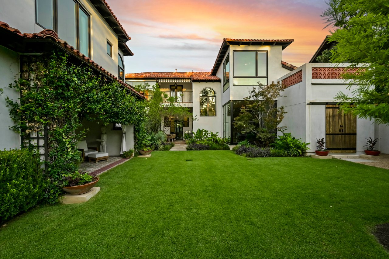 1308 Meriden Lane