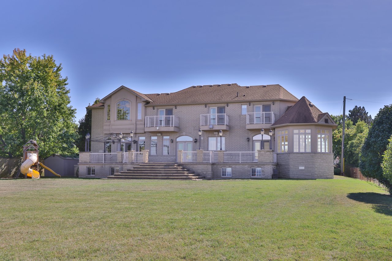 803 Ridge Road, Stoney Creek