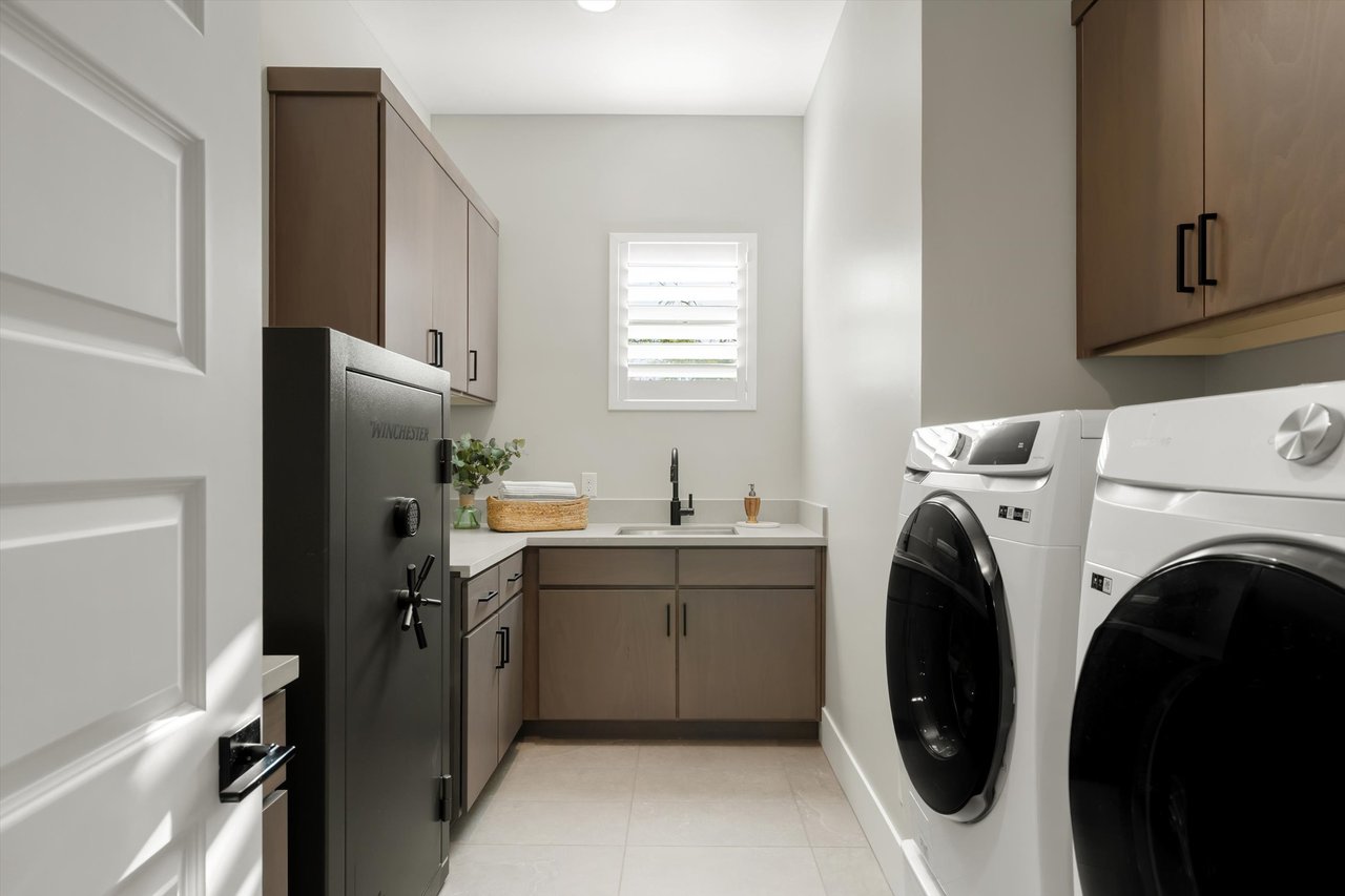 13114 E JUAN TABO Road