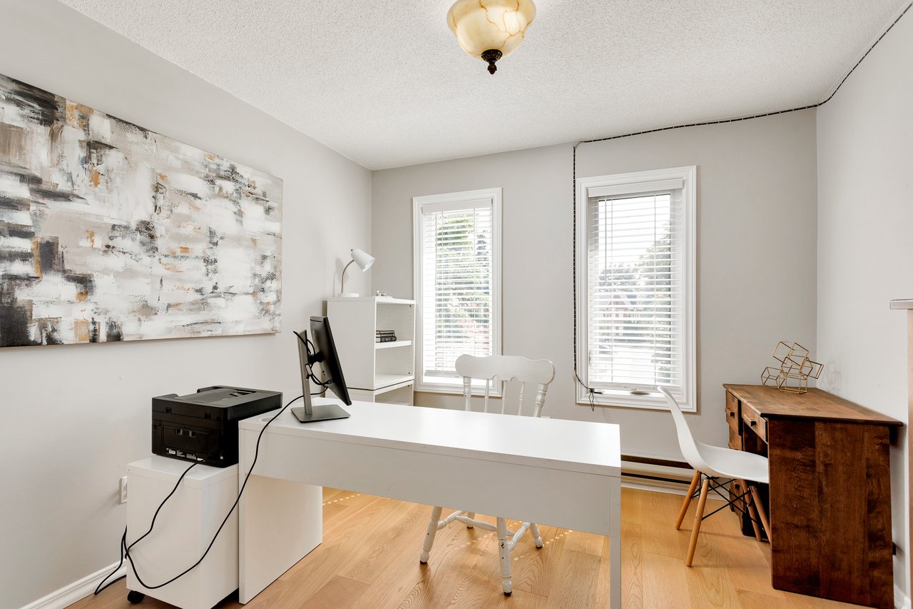 2006 Glenada Crescent Unit 7