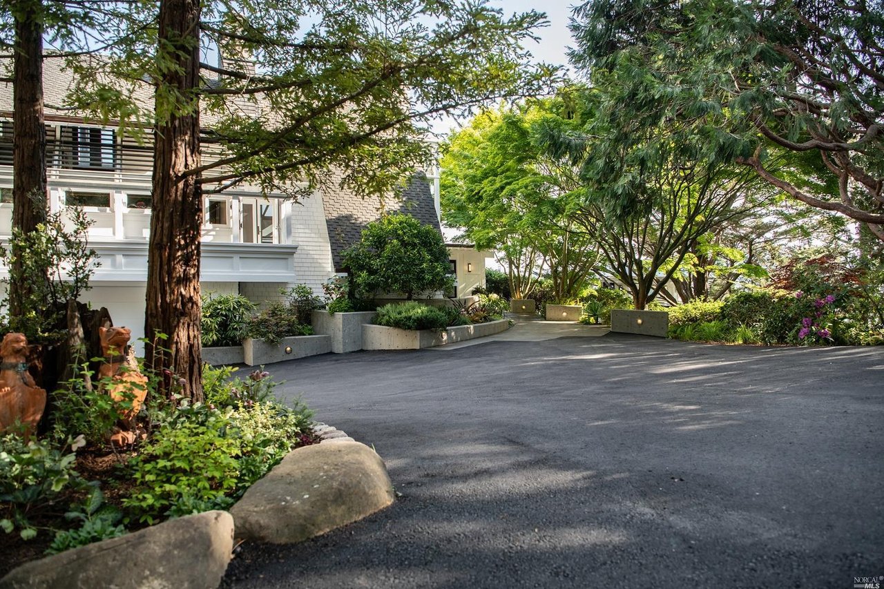 106 Mount Tiburon Rd