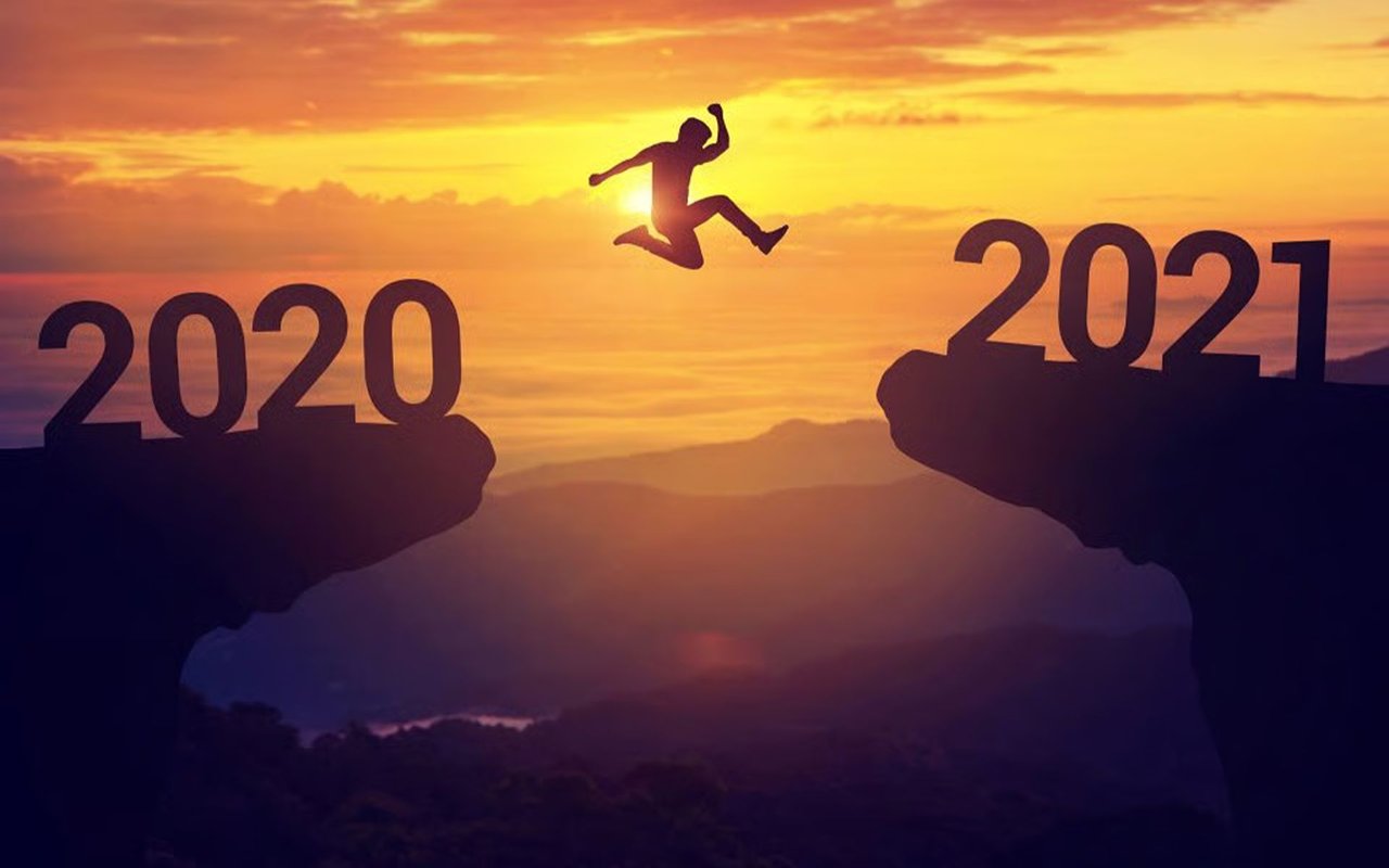 Happy New Year From the Linda Secrist Team!