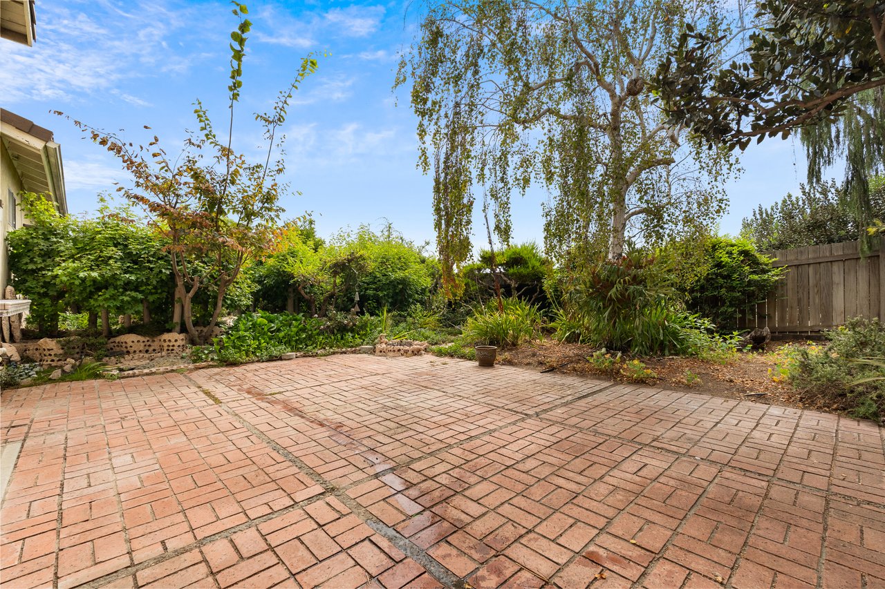 2243 Newquist Ct