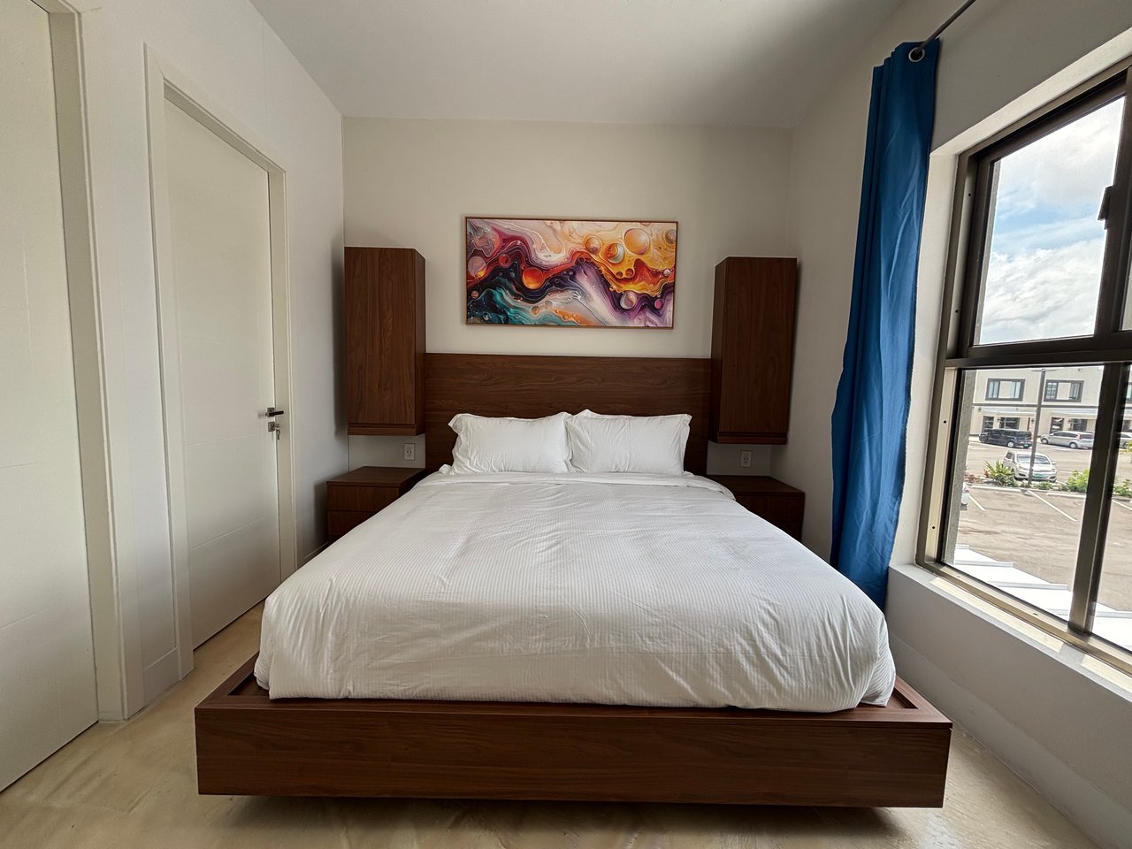 STUDIO ONE WEST | 1 BEDROOM