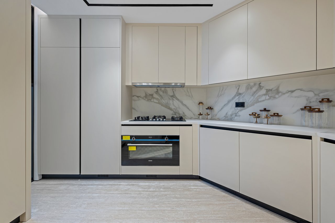 Renovated Garden Home