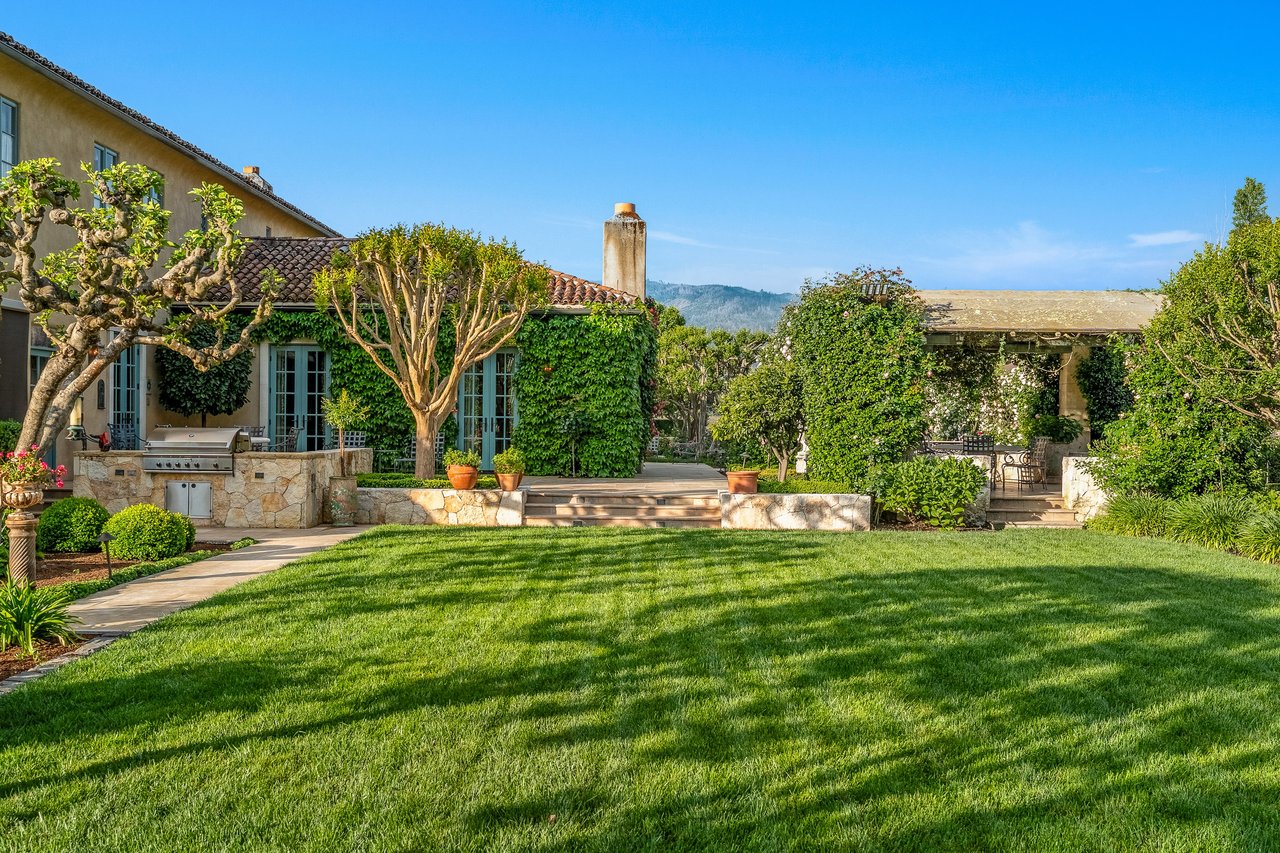 Mills Lane, St. Helena