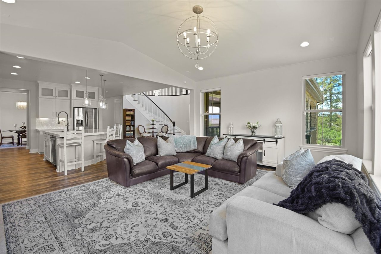 6881 Northstar Court