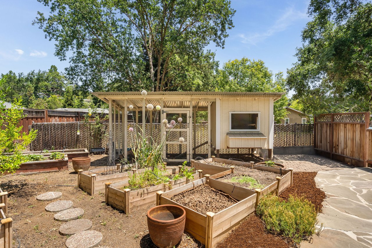 20 Donna Ln - Farm to Table Living in Danville, CA