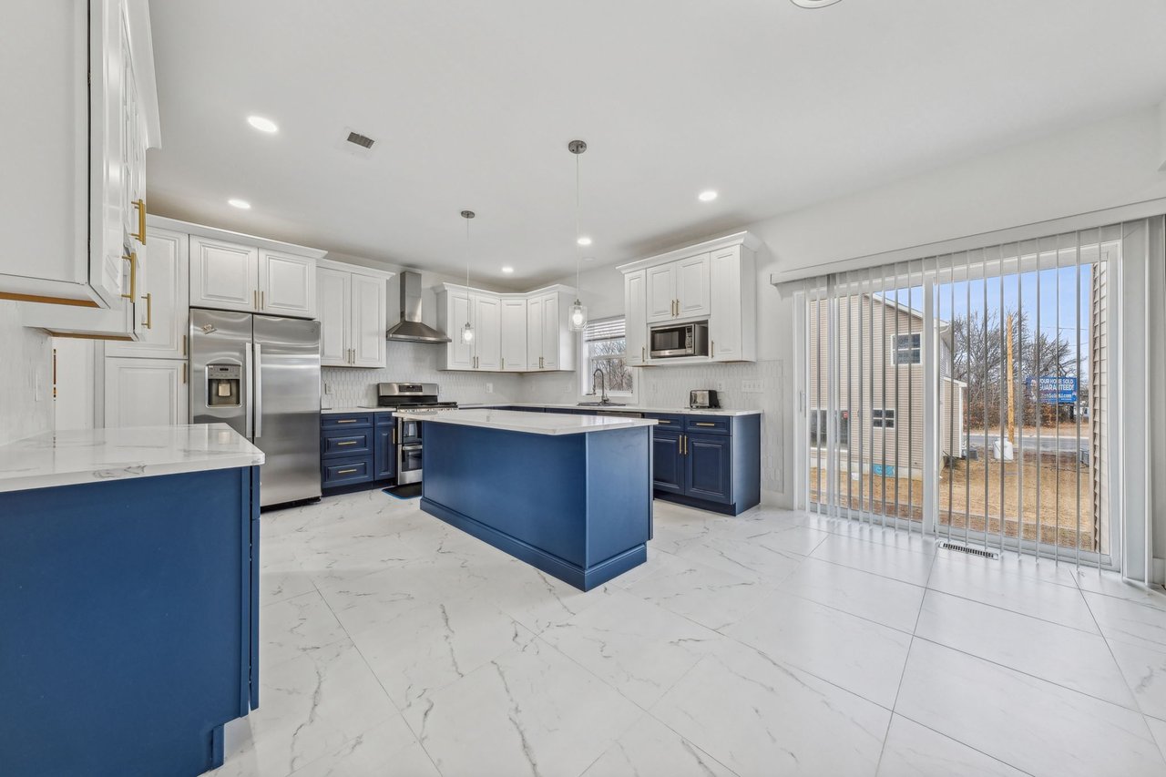 21 Kearney Ave