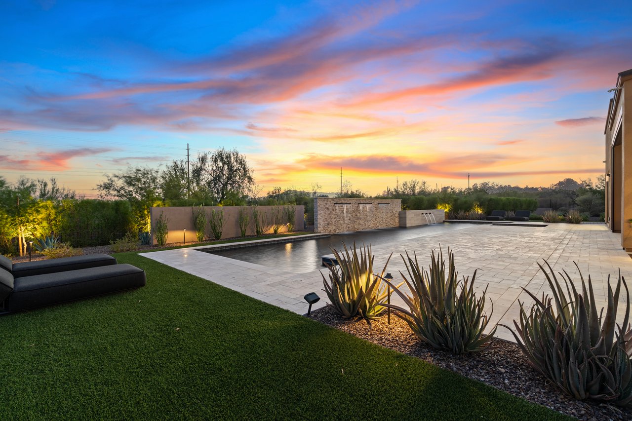 17237 E DESERT VISTA Trail