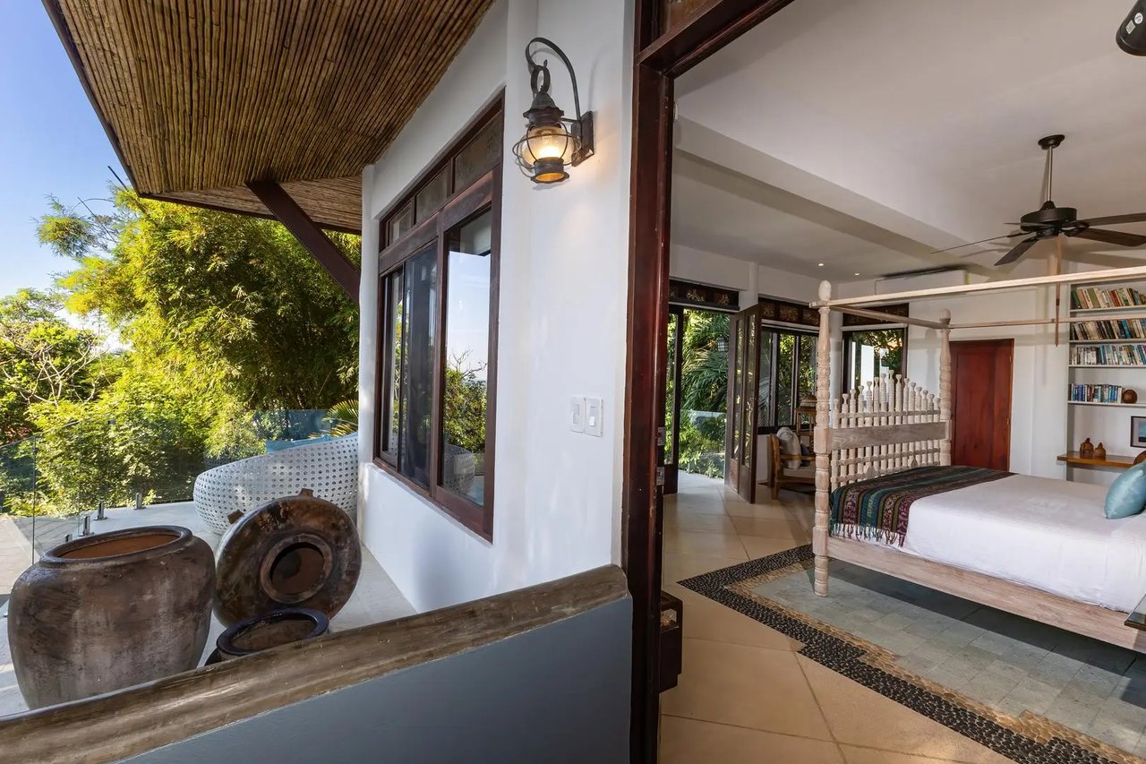 Casa Vista Azul