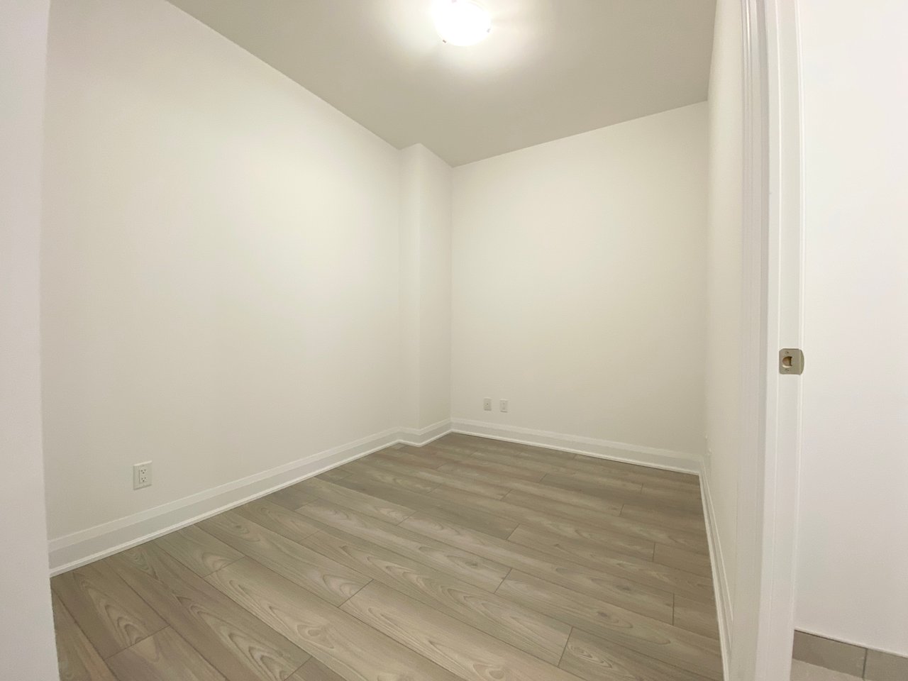 36 Elm Drive W Unit:2403