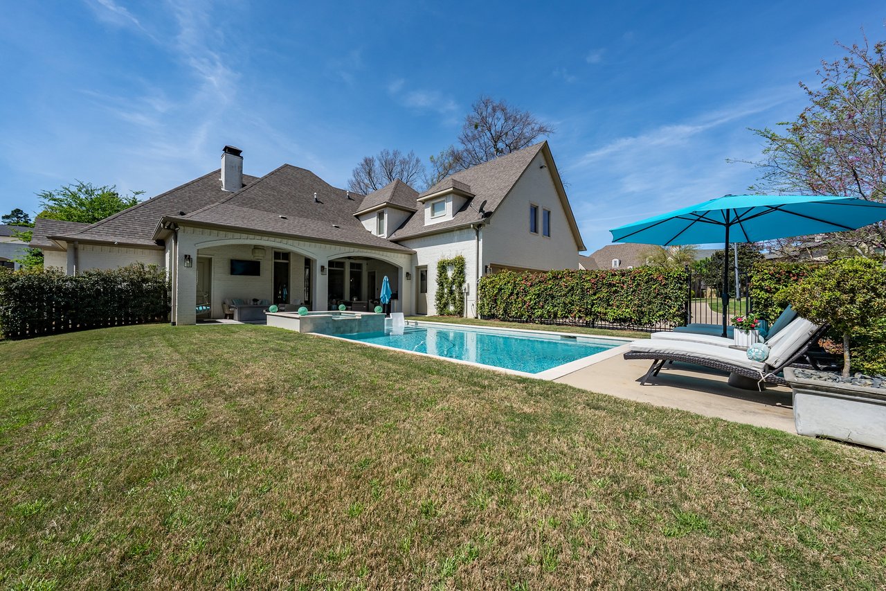 Hollytree/Oak Hollow
