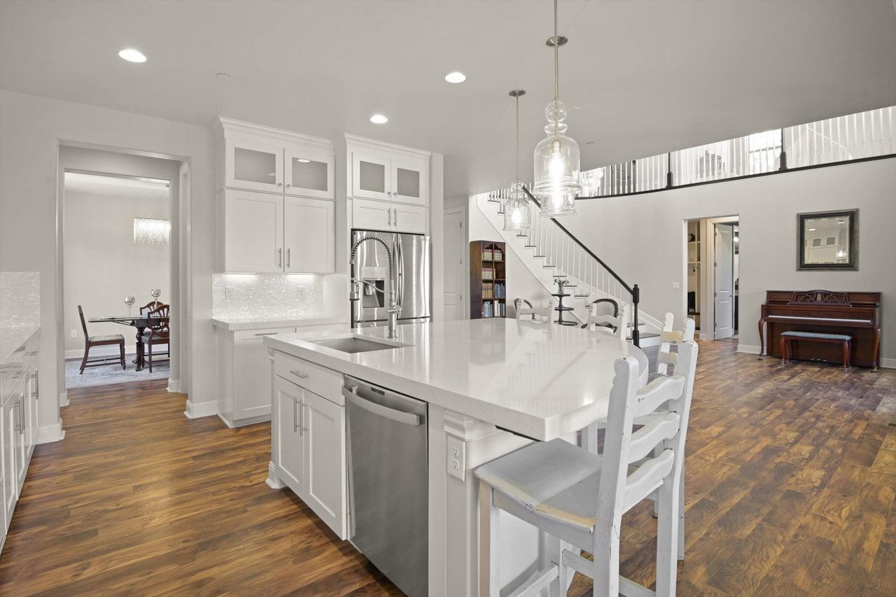 6881 Northstar Court