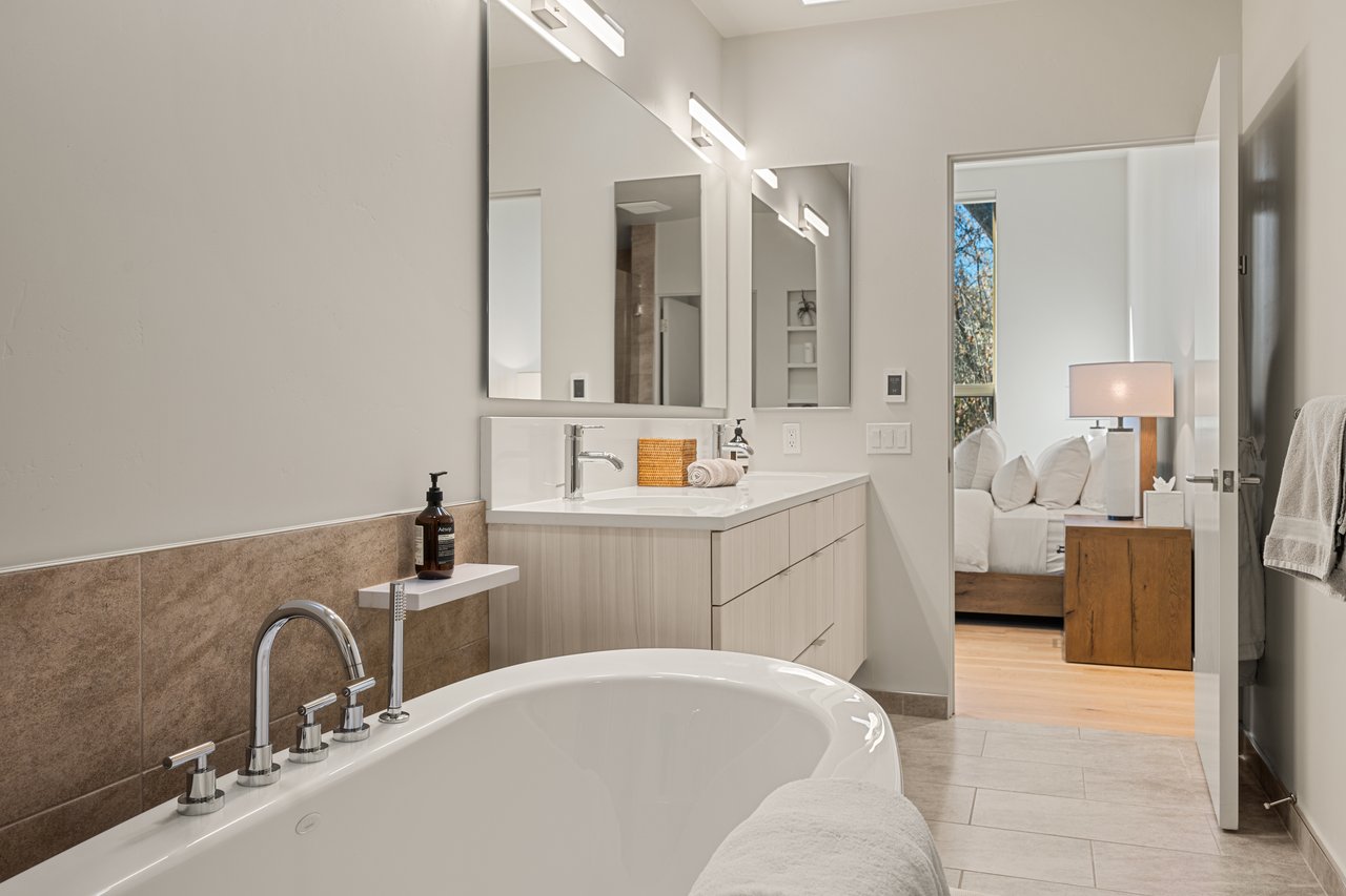 Contemporary Condo at Park Modern