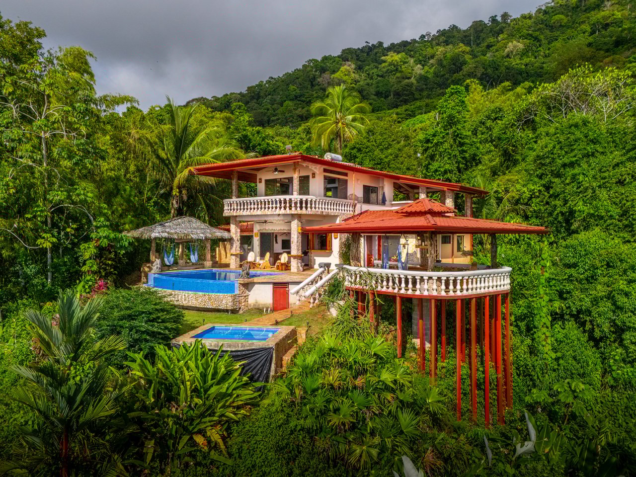 Castillo Puesta del Sol, Escalares - 