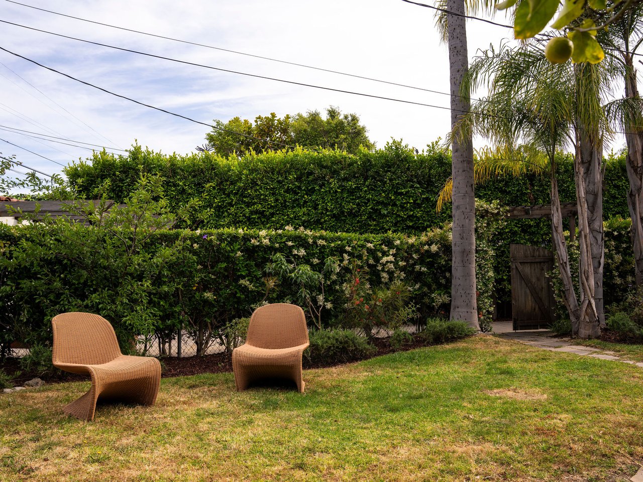 1444 S Sierra Bonita Ave in Picfair Village