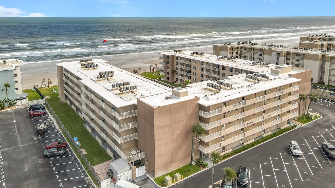 Top-Floor Oceanview Condo on New Smyrna Beach