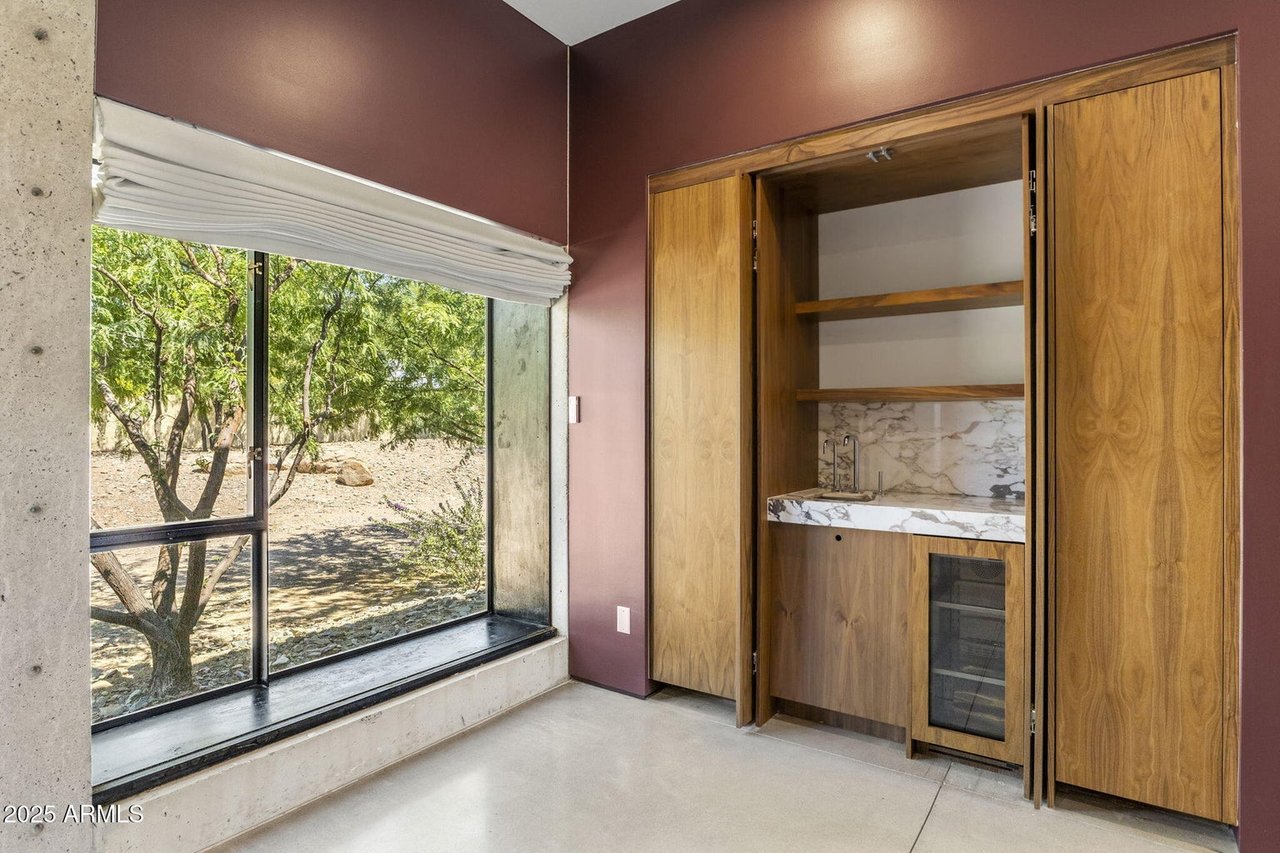 3700 E CAMINO SIN NOMBRE