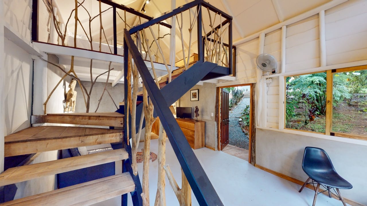 Five Star Private Rainforest Estate on Acreage with Creek