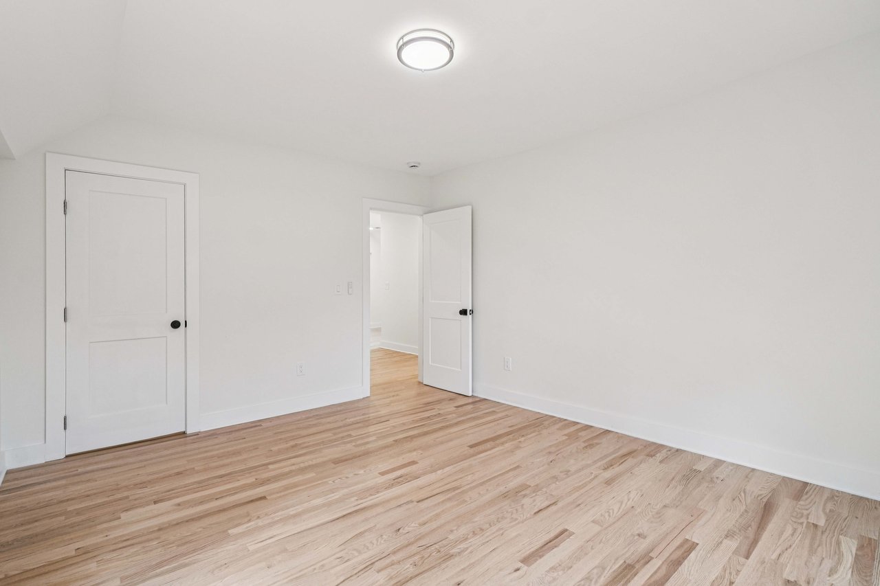 24 Tuers Place