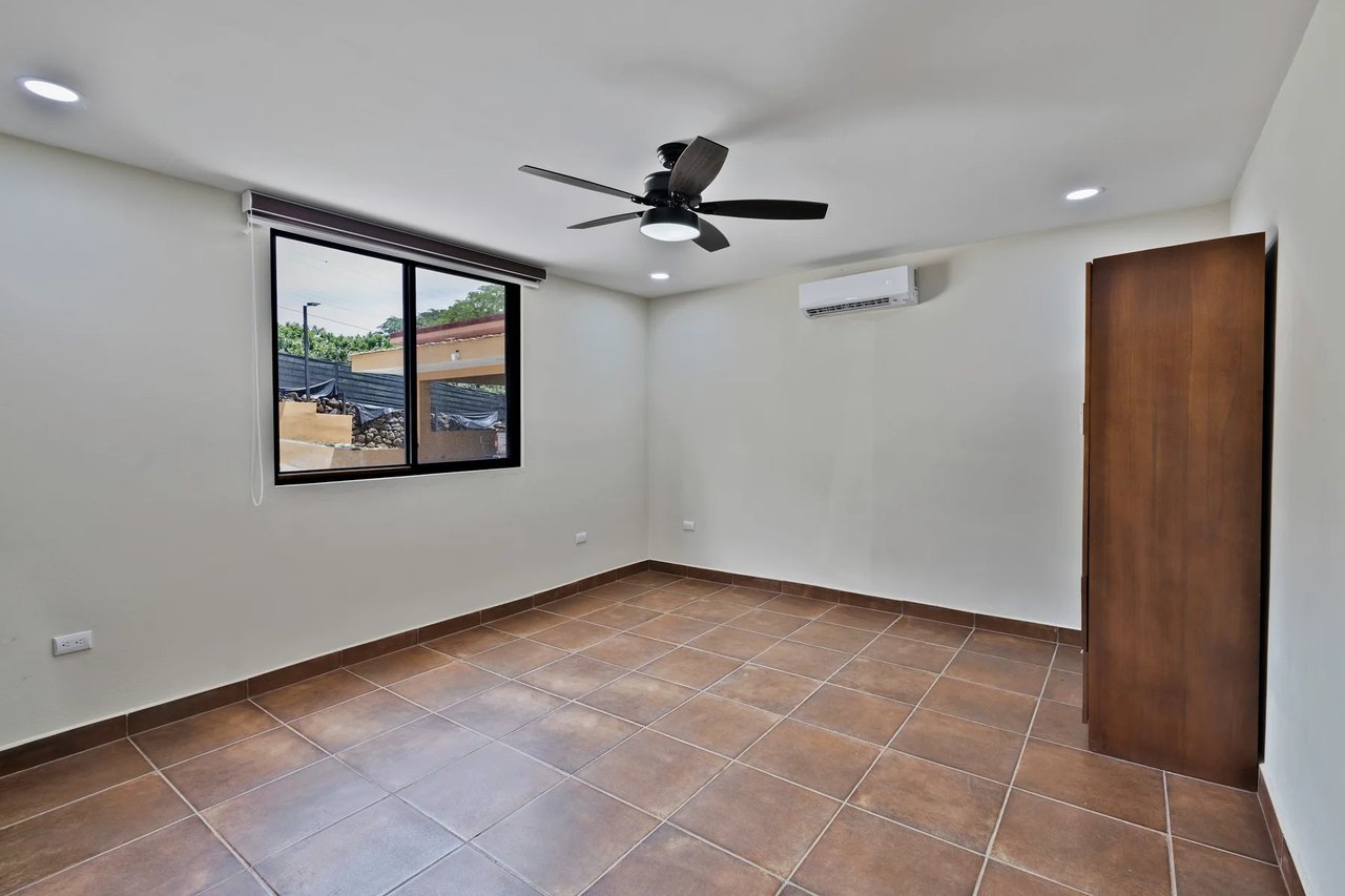 Your Costa Rican Retreat with Room to Grow in Playas del Coco