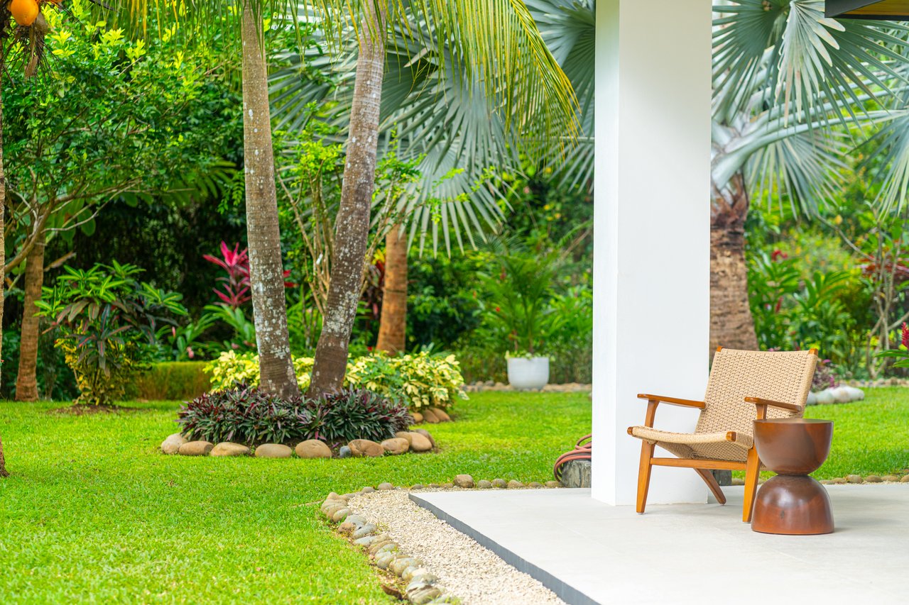 Casa Otra Vida – A Private Jungle Retreat with Ocean Views & Off-Grid Luxury