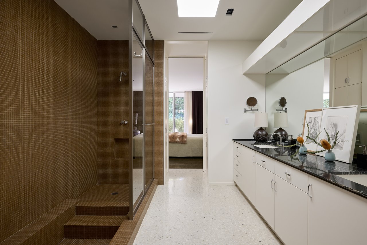 1141 Angelo Dr, Beverly Hills 