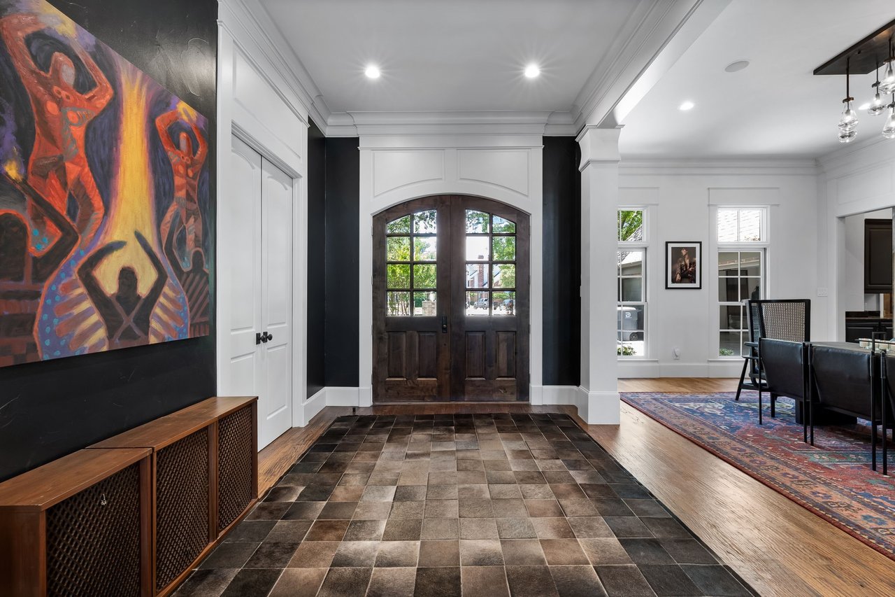 5620 Walnut Springs Ct