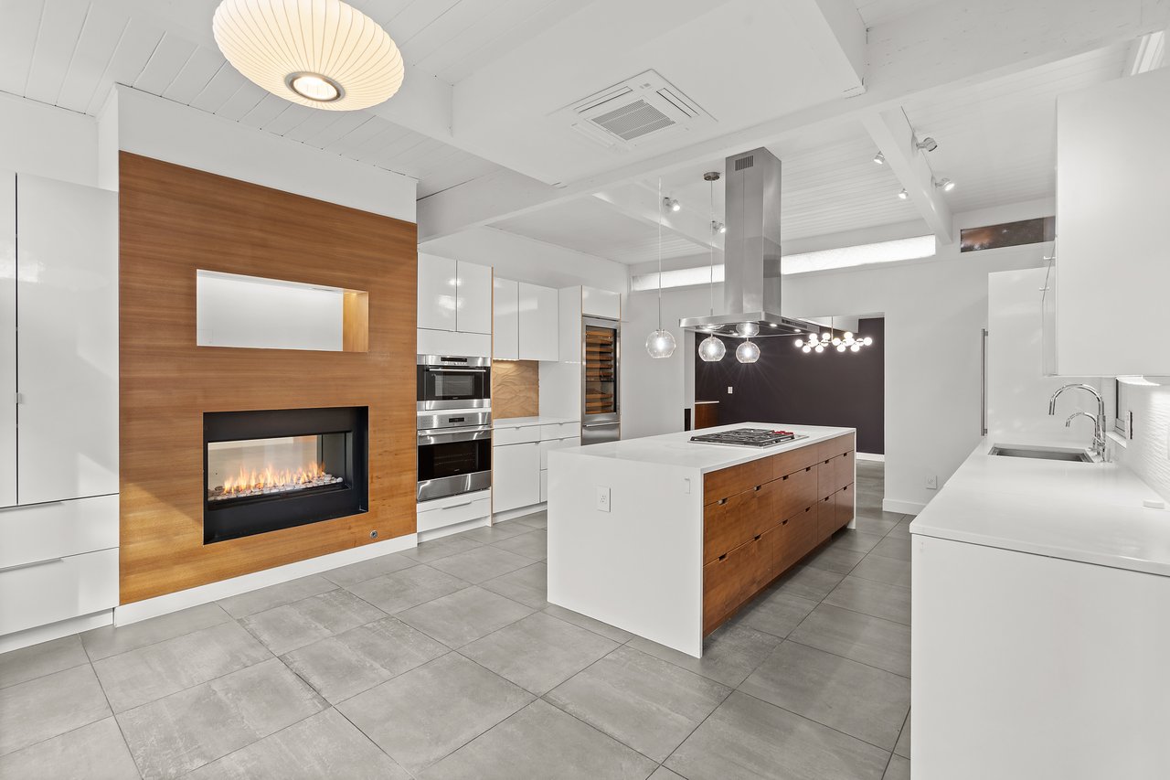 3502 Arbutus Ave, Palo Alto, CA 94303