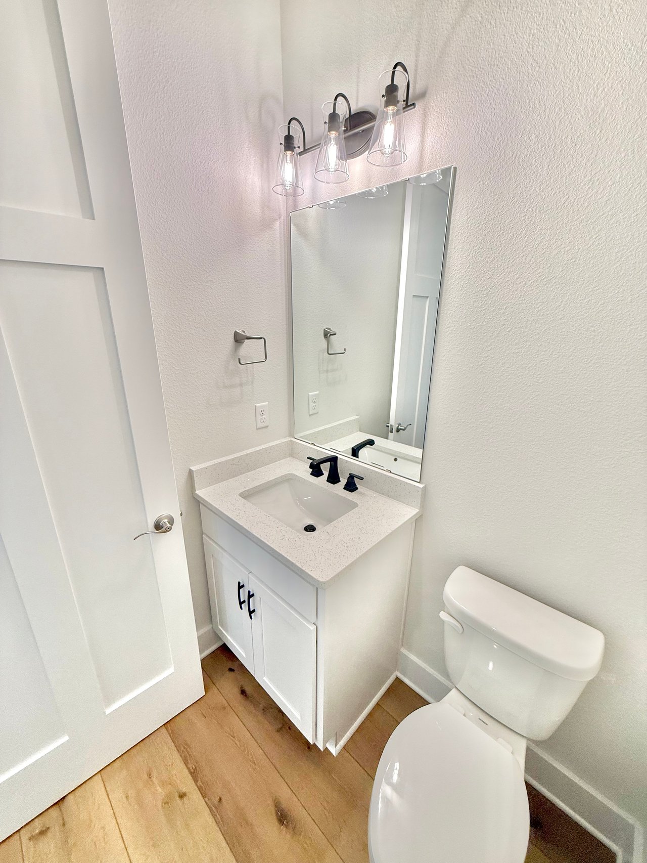 PERDIDO KEY BEACH HOUSE 208 CLIPPER DR 