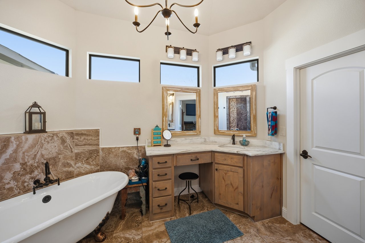 Trinity Groves | A Neighborhood in Motion 