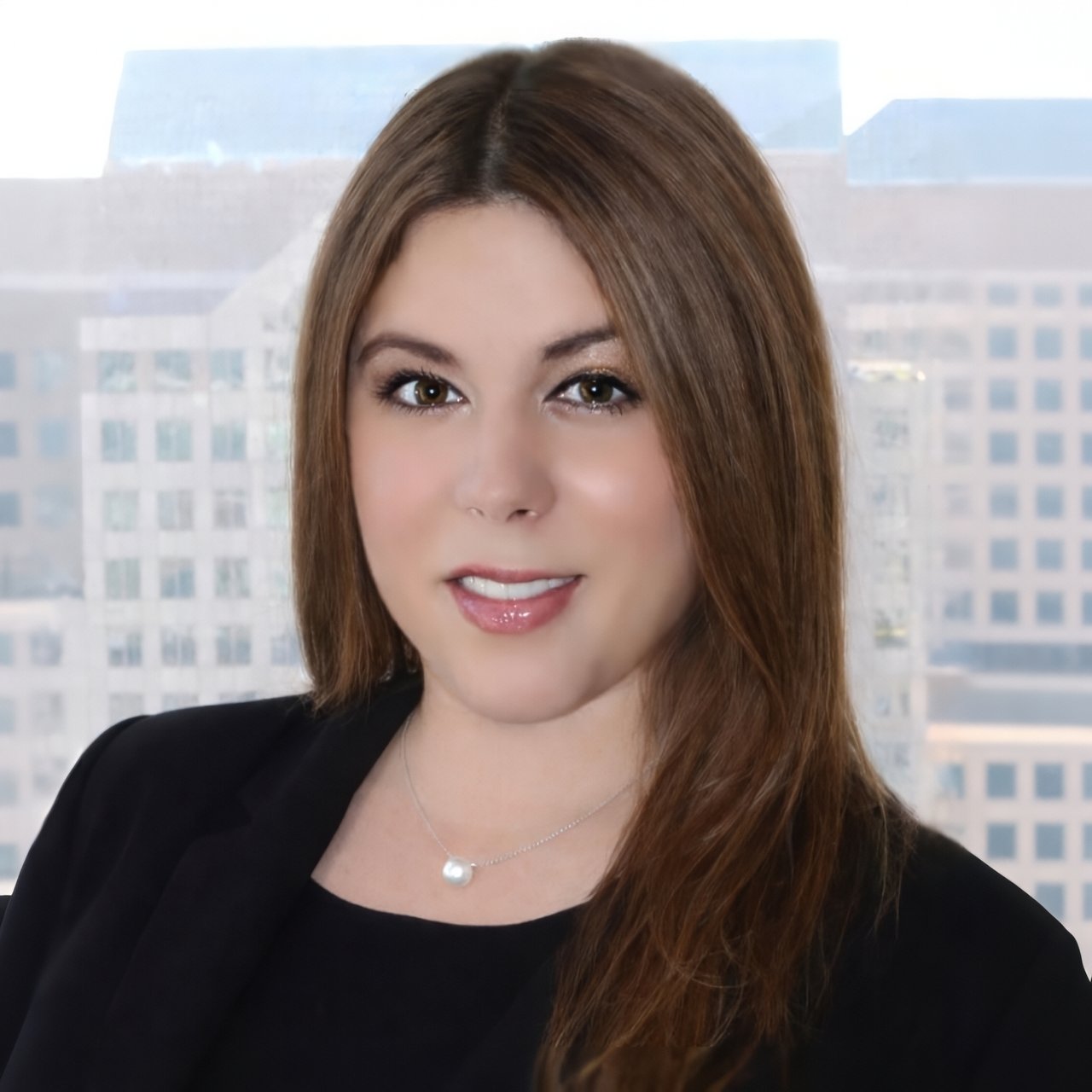 Crystal Gonzalez Farmington, CT Real Estate Agent Headshot