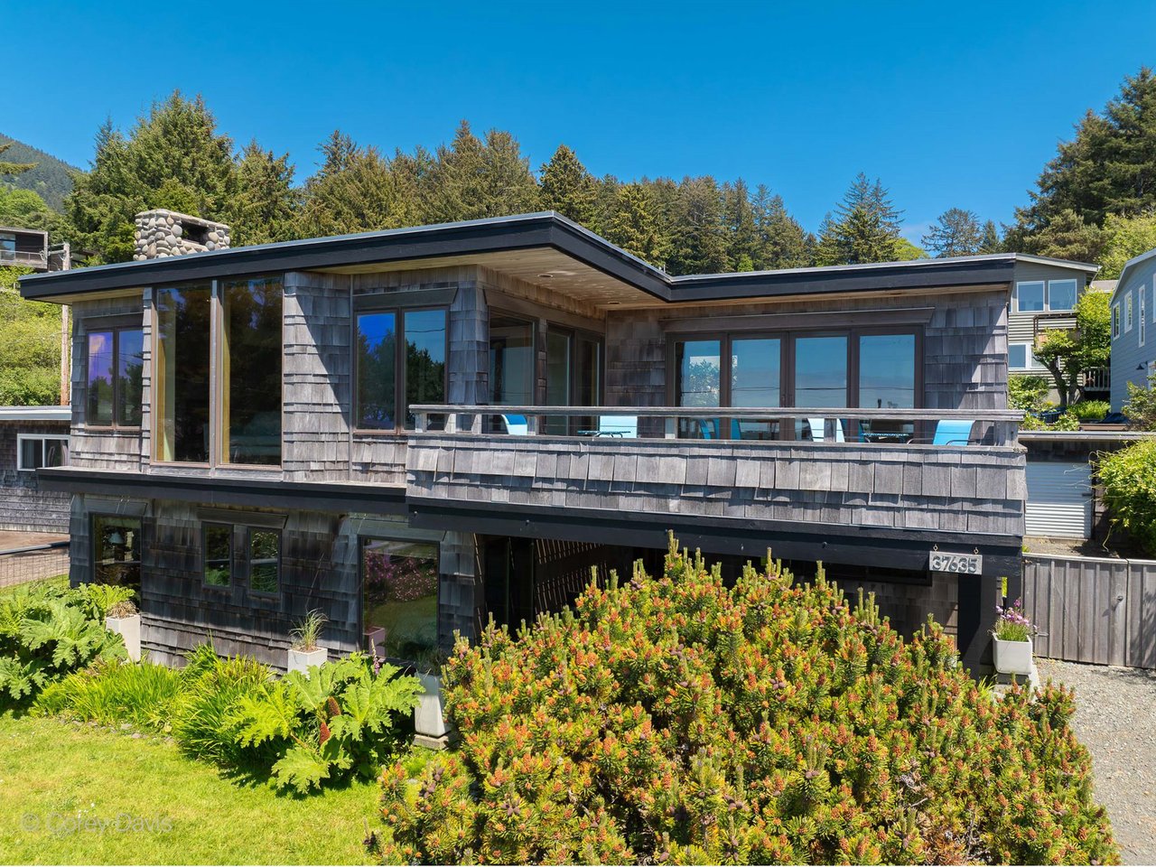Sold in Neahkahnie: Coastal View Home on Treasure Hunters Lane