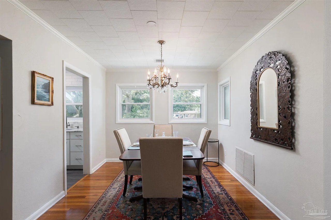 48 Highpoint Dr