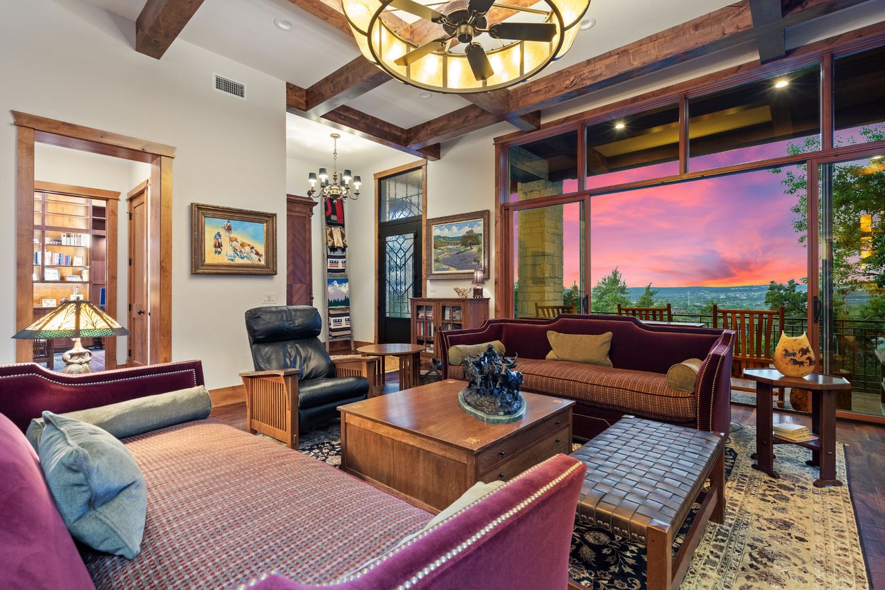 9200 Stallion Drive