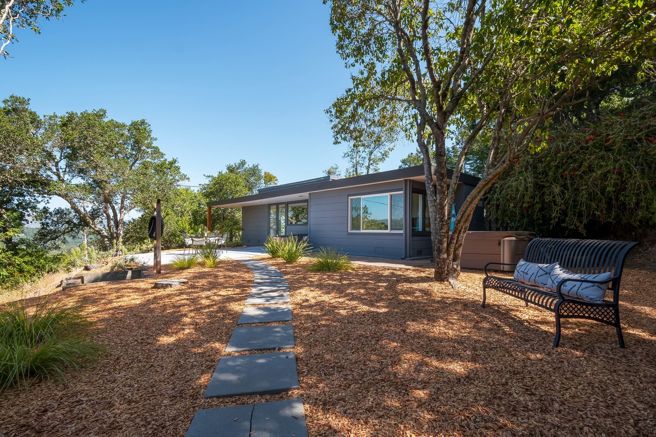 25 Brushwood Lane, Greenbrae