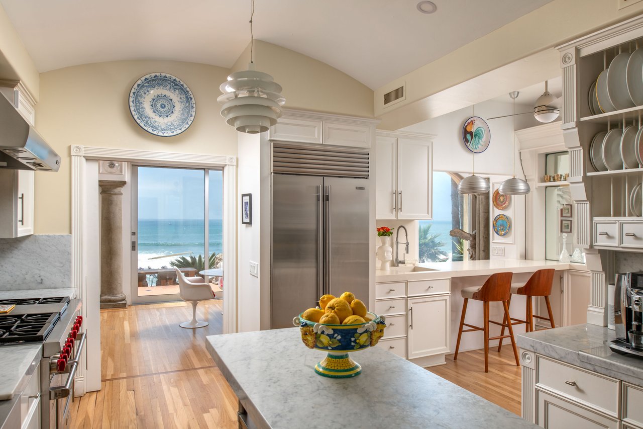 5143 Shore Drive