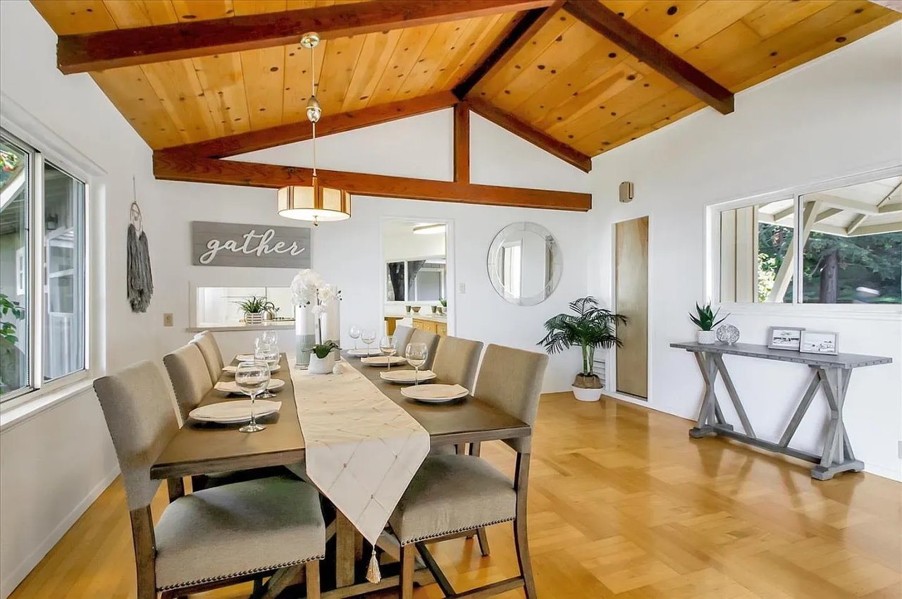 15405 Blackberry Hill Rd