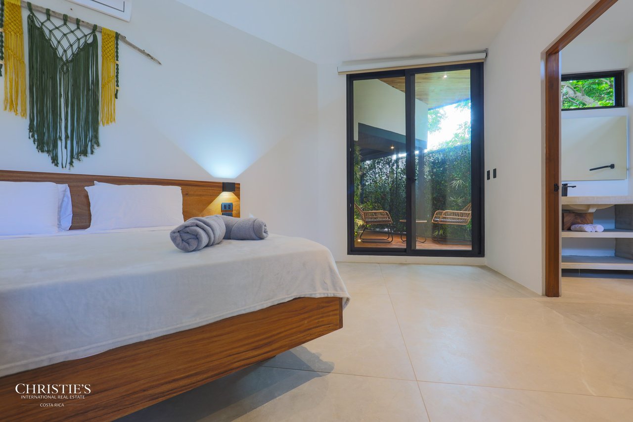Casa Baula - Steps to the surf in Playa Grande 