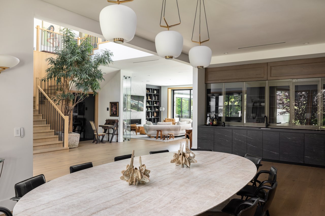 455 N Bundy Dr, Brentwood