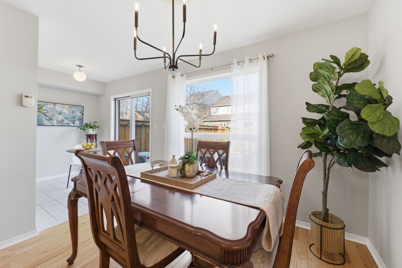 819 Village Green Blvd 27