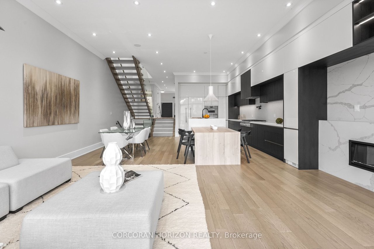 MIMICO LUXURY HOME