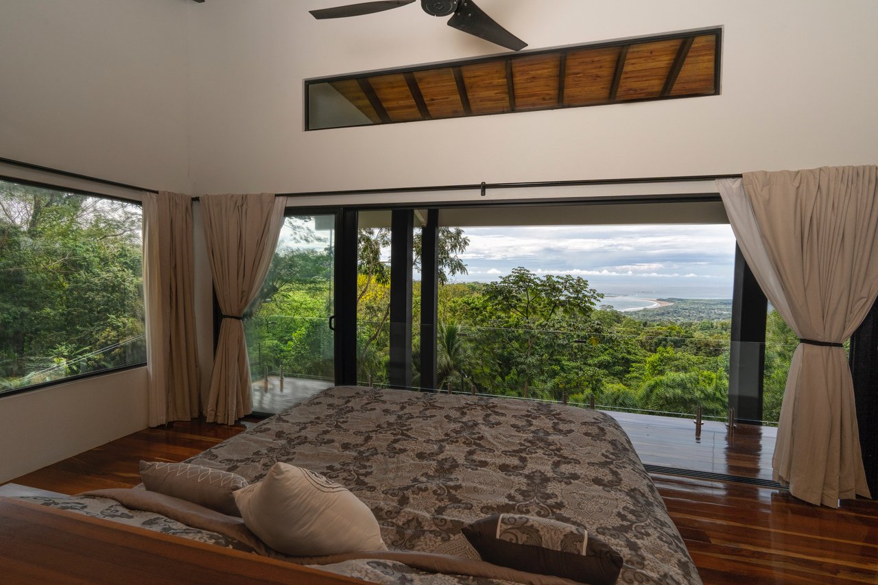 Beauty Villa- Ocean View in Uvita