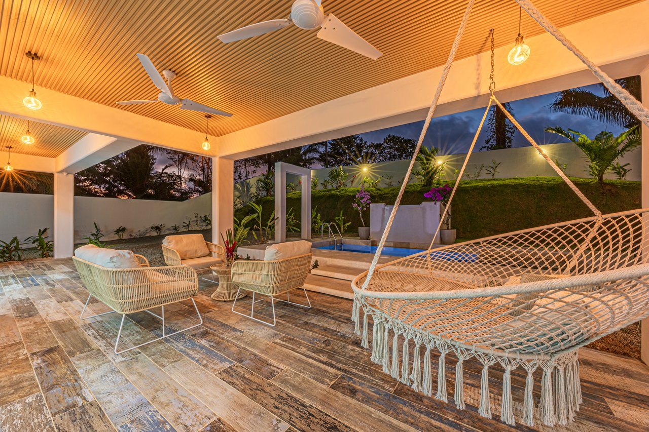 Villa Pacífica – Elegancia, Privacidad y Confort en Uvita  